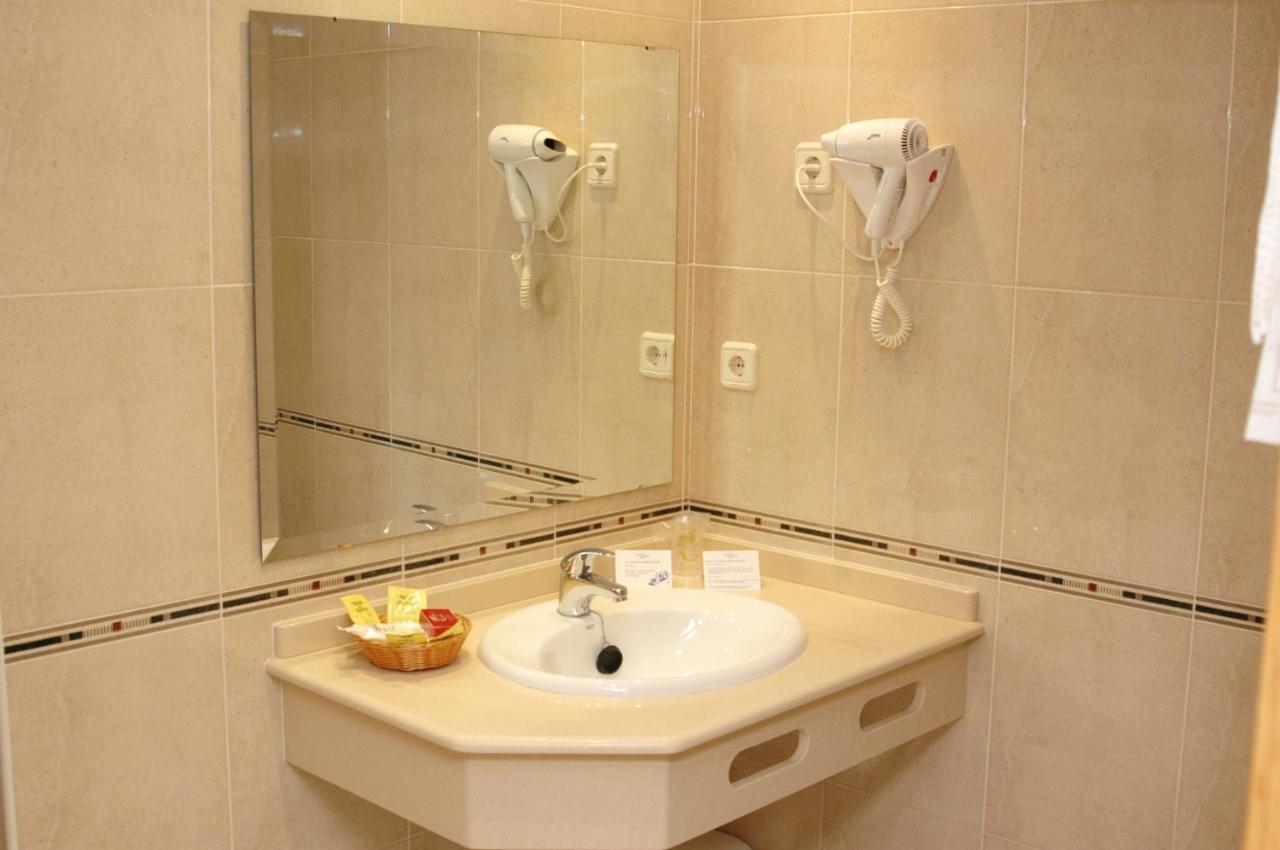 Hotel Villa Juanita О-Грове Екстер'єр фото